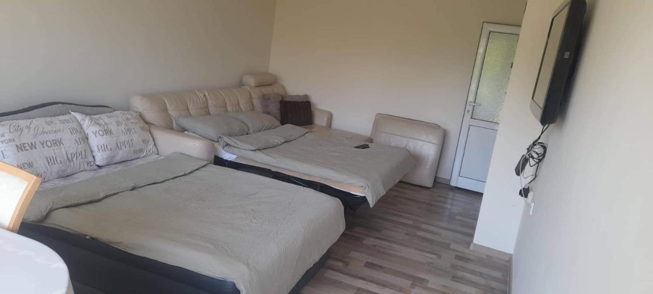 Pliska Apartment مونتانا المظهر الخارجي الصورة